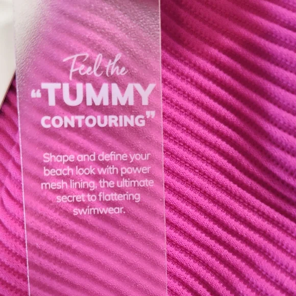 Cupshe One Piece Swimsuit - Picture 11 of 12